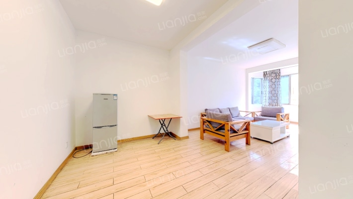 一杆旗东街41号二手房实景图