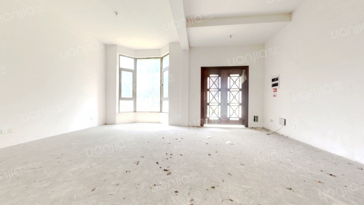 伊顿花园二手房实景图