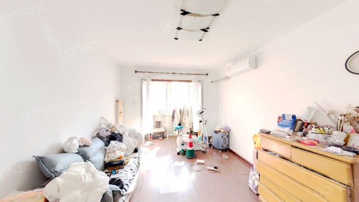 纪明家园二手房实景图