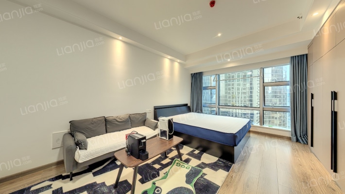 爵士大厦二手房实景图