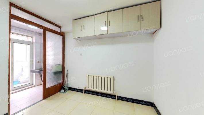 白塔小区二手房实景图