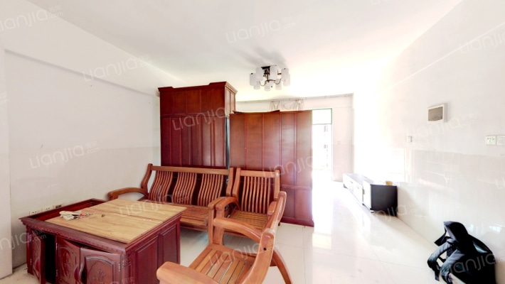 嘉庆花园二手房实景图