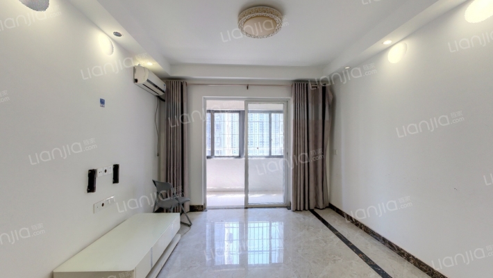 胪雷新城五区二手房实景图