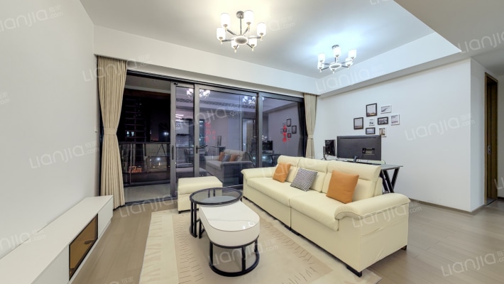 颐城栖湾里二手房实景图