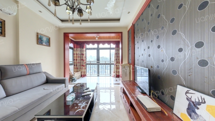 东海岸焦点二手房实景图