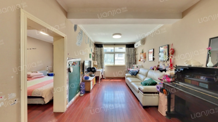 中建八局二手房实景图