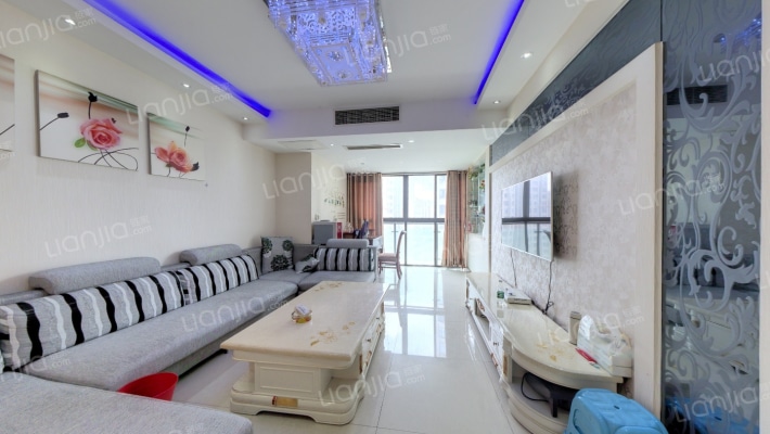 上筑融汇国际温泉二手房实景图