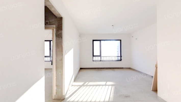 金科天湖南苑二手房实景图