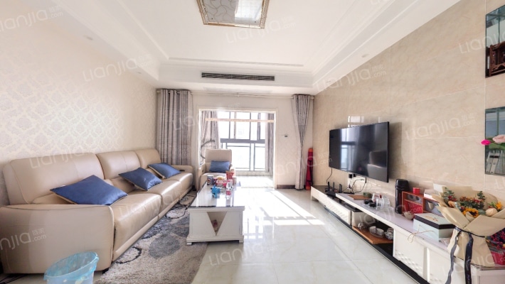 中大长江紫都四期二手房实景图