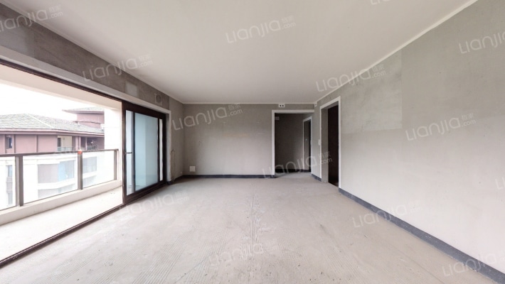 礼悦江山二手房实景图