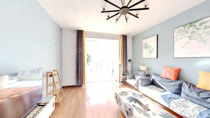 东方城二手房实景图