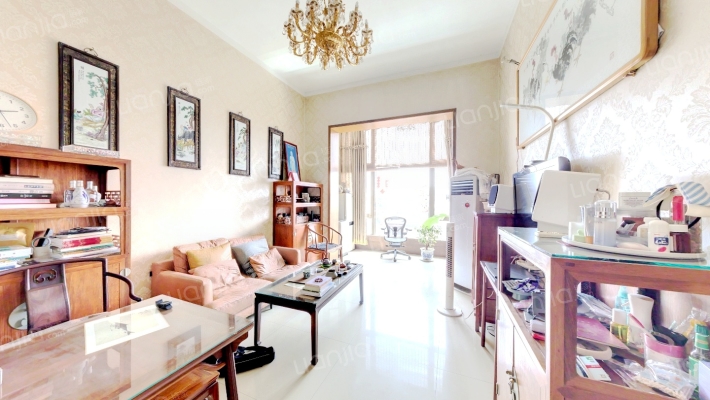 颐园国际二手房实景图