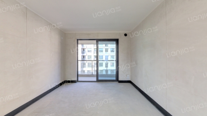 龙湖春屿江岸二手房实景图