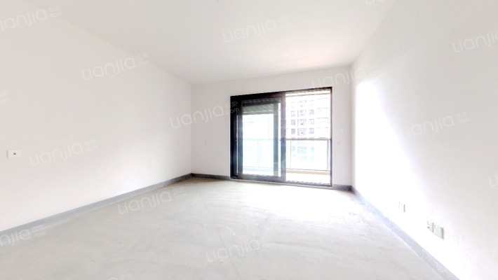 锦绣华府中苑二手房实景图