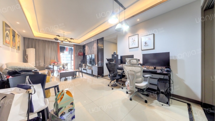 花样年香门第南区二手房实景图