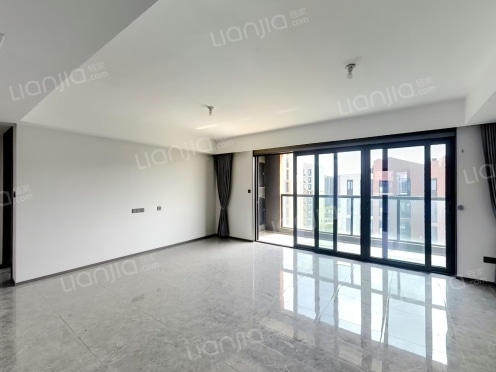 整租·华侨城国际小镇宝教湾B区 3室2厅 南