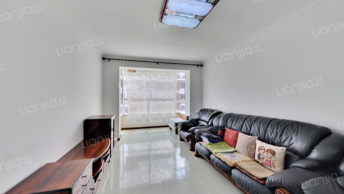 金岸名苑二手房实景图