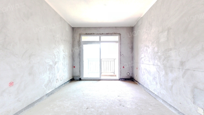 联发龙洲湾一号C区二手房实景图