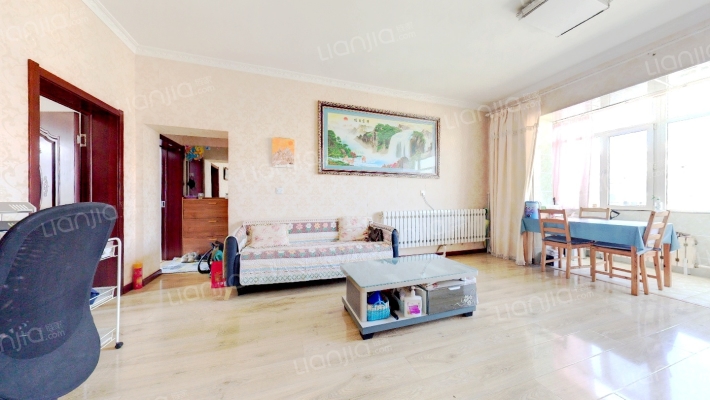 艳璐二期二手房实景图