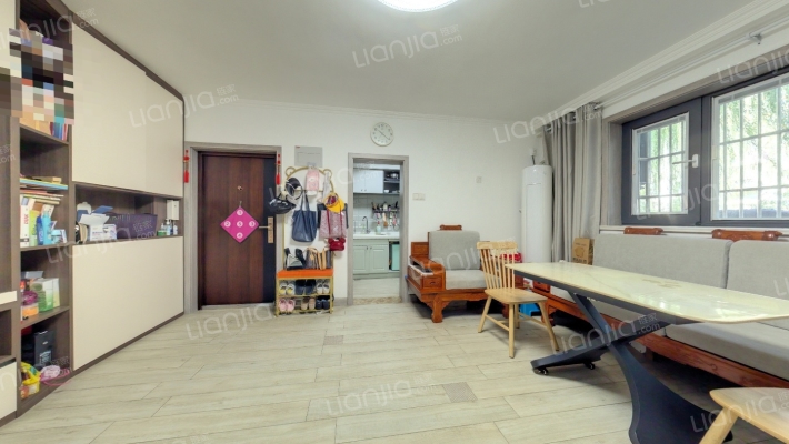 卧龙小区二手房实景图