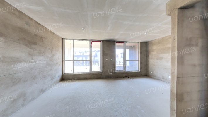 美地泰和府二手房实景图