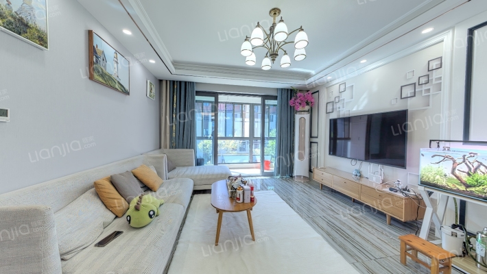 南京碧桂园丽华山苑二手房实景图