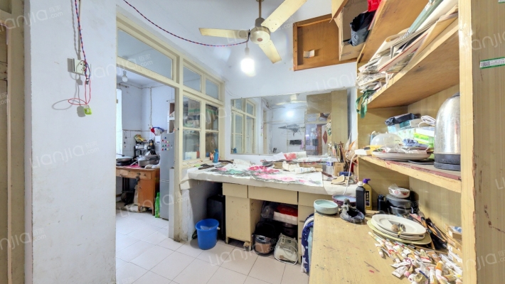 小赵砦路生活区二手房实景图
