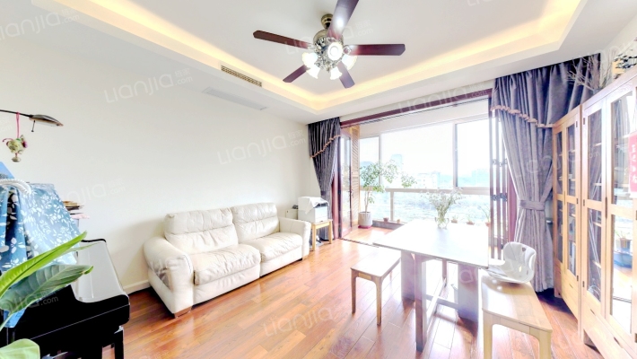 盛世年华二手房实景图