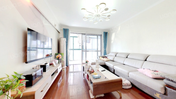 润花园二手房实景图