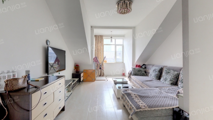 银亿德郡二手房实景图