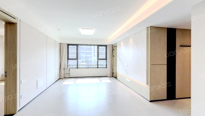 西山金茂府二手房实景图