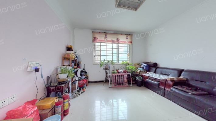 安泰银河小区二手房实景图