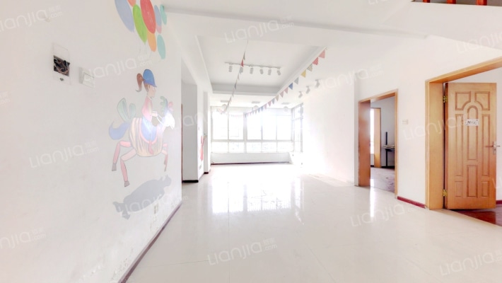 糍粑店街10号二手房实景图