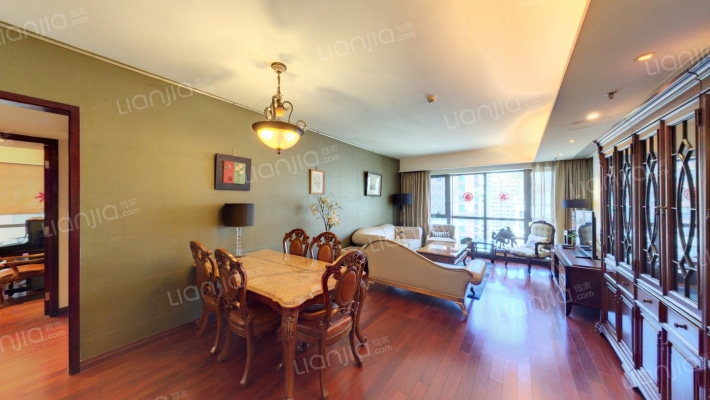 富力爱丁堡国际公寓二手房实景图