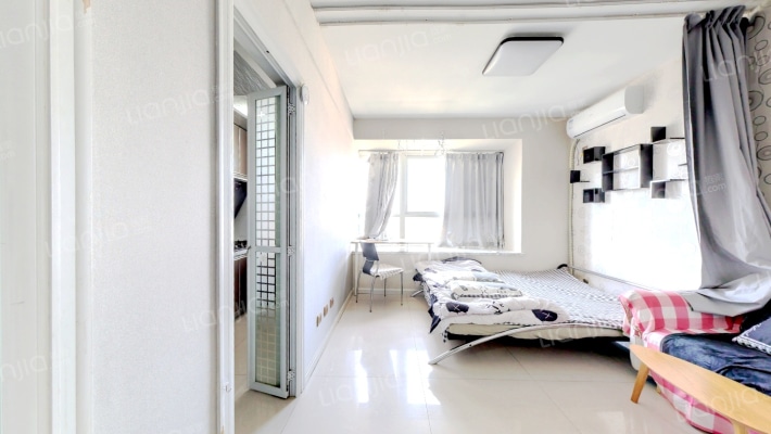 山海云天二手房实景图