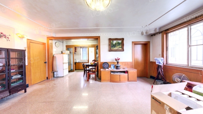 高校新村二手房实景图