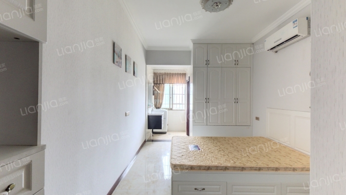 晶荷花园二手房实景图