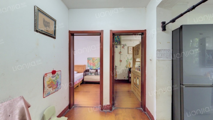 平安小区二手房实景图