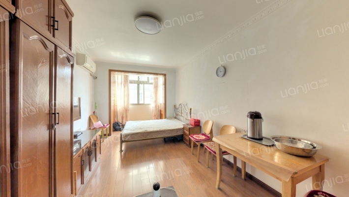 控江路1039弄二手房实景图