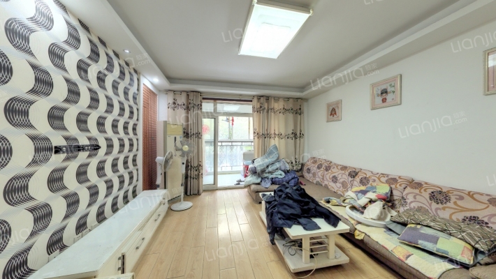 托乐嘉友邻居二手房实景图