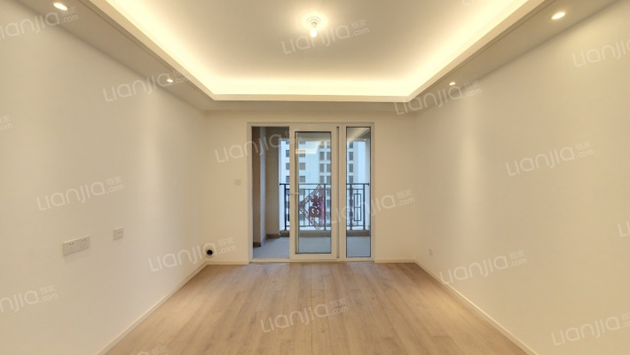 新城悦隽公园里二手房实景图