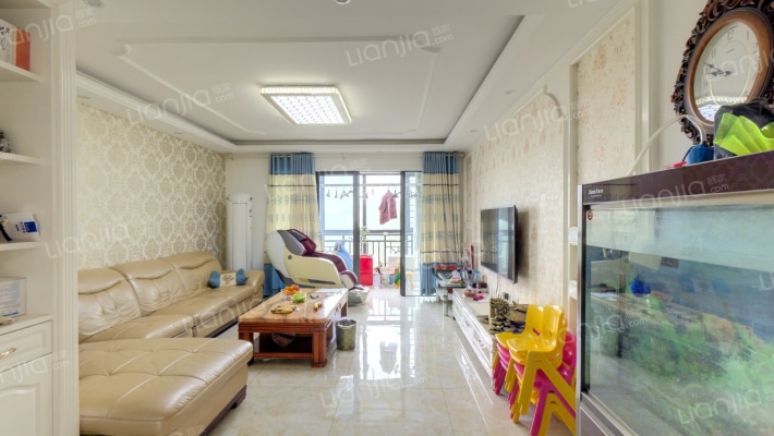 绿城百合花园二手房实景图