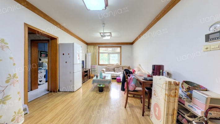 铁静苑A区二手房实景图