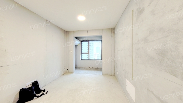 保利天汇二手房实景图