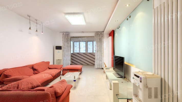 健达世纪园二手房实景图