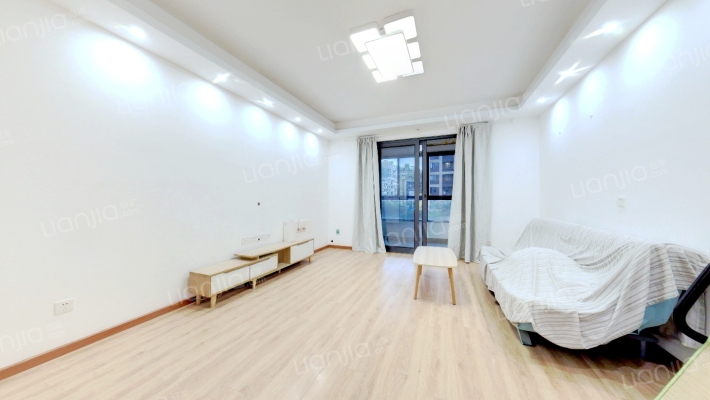 融科天域二手房实景图