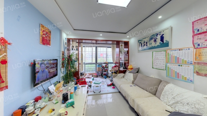 银泰名都花园二手房实景图