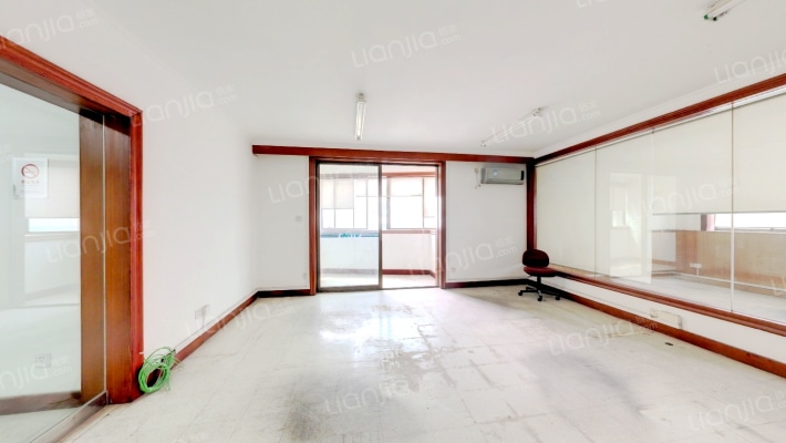 国际广场(卢湾)二手房实景图