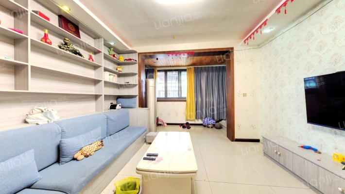 东巷47号附8号二手房实景图