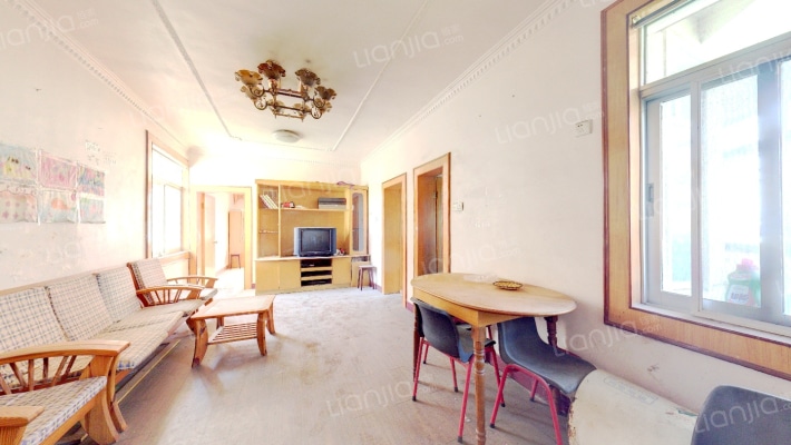 常青花园三小区二手房实景图